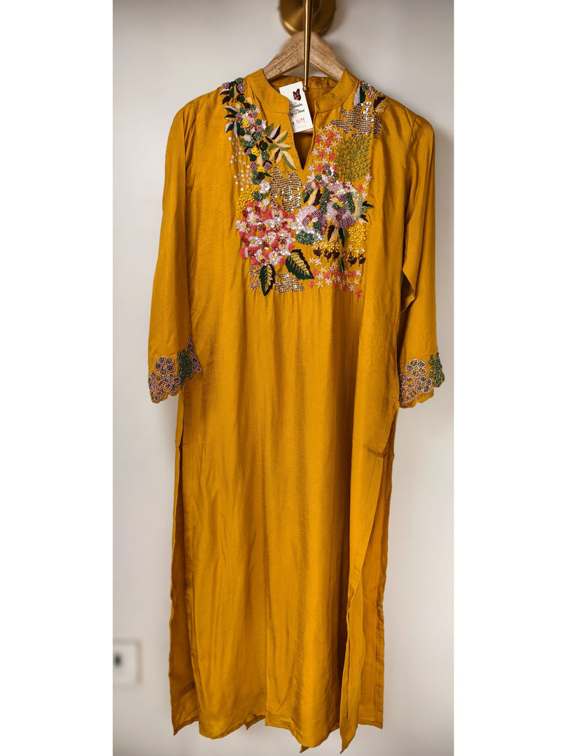 Dola silk cord set with lsequins and beadwork