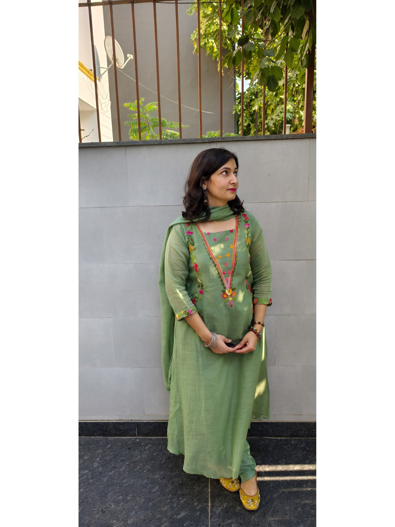 Green Mul Chanderi suit with pockets