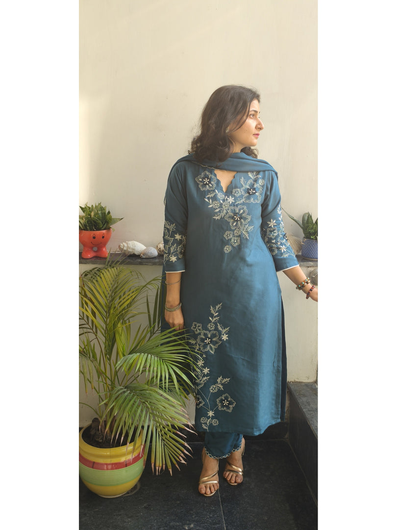 Dola silk suit in soft pastel shades
