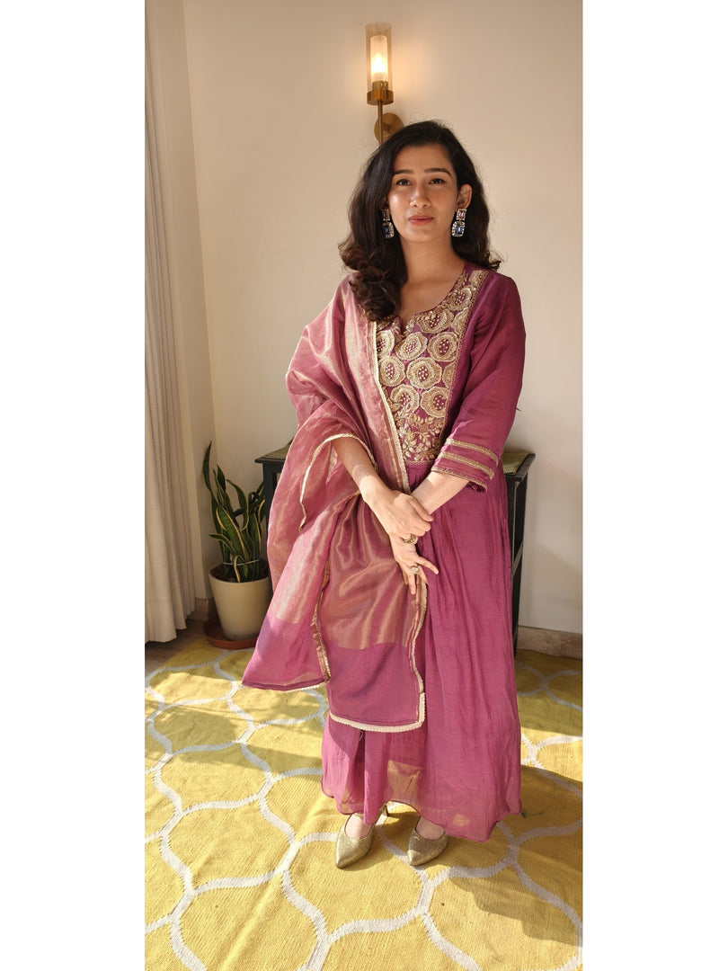 Mul Chanderi suit with tissue dupatta