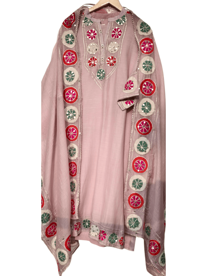 Lavender mul chanderi suit with appliqué work